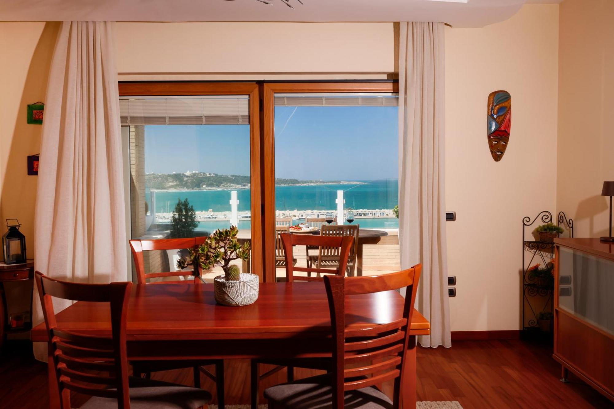 L'Attico Sul Mare - Exclusive Penthouse, Vieste Kamer foto